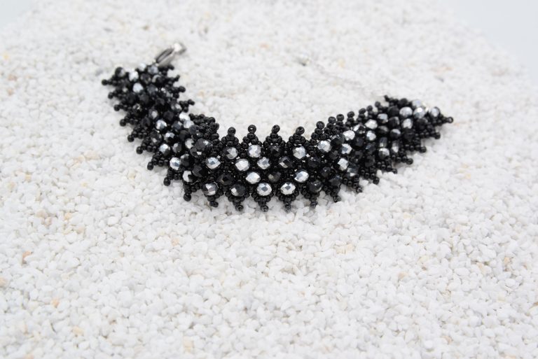 Arc-en-ciel noir et argent 2